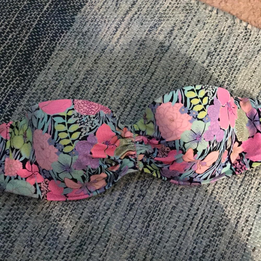 Bathing suit - Picture 4 of 4